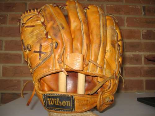 Johnny Antonelli Wilson A2012 Back